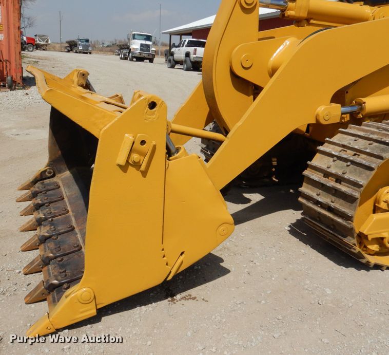 image for item DN7313 2001 Caterpillar 953C  track loader