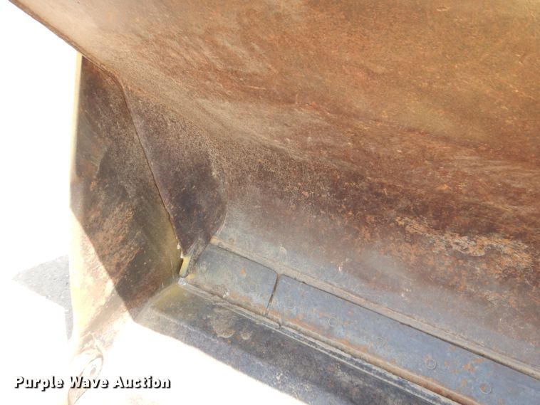 image for item DN7313 2001 Caterpillar 953C  track loader