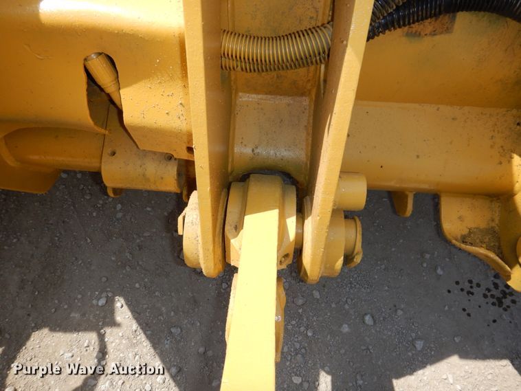 image for item DN7313 2001 Caterpillar 953C  track loader