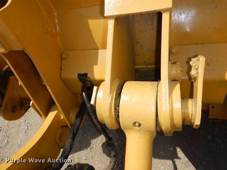 image for item DN7313 2001 Caterpillar 953C  track loader
