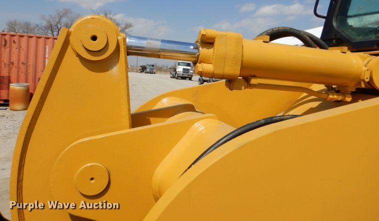 image for item DN7313 2001 Caterpillar 953C  track loader