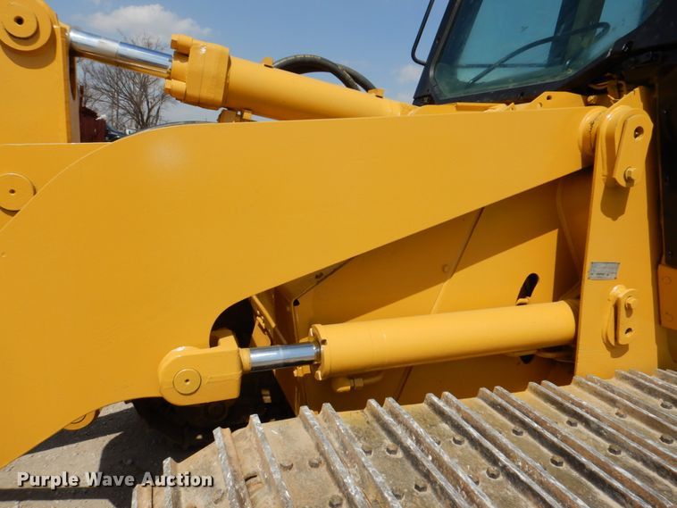 image for item DN7313 2001 Caterpillar 953C  track loader