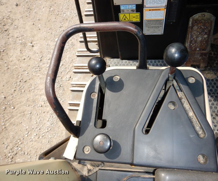 image for item DN7313 2001 Caterpillar 953C  track loader