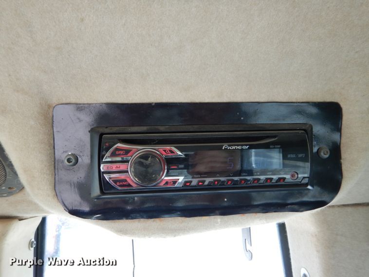 image for item DN7313 2001 Caterpillar 953C  track loader