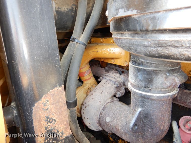 image for item DN7313 2001 Caterpillar 953C  track loader