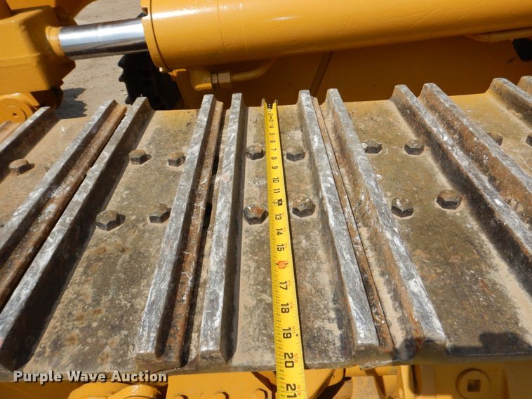 image for item DN7313 2001 Caterpillar 953C  track loader