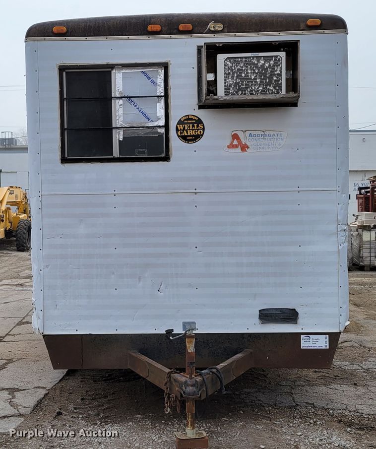image for item DN7333 1988 Wells Cargo  office trailer