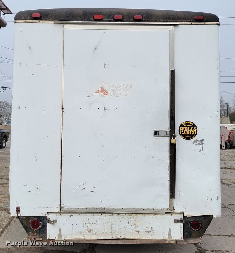 image for item DN7333 1988 Wells Cargo  office trailer