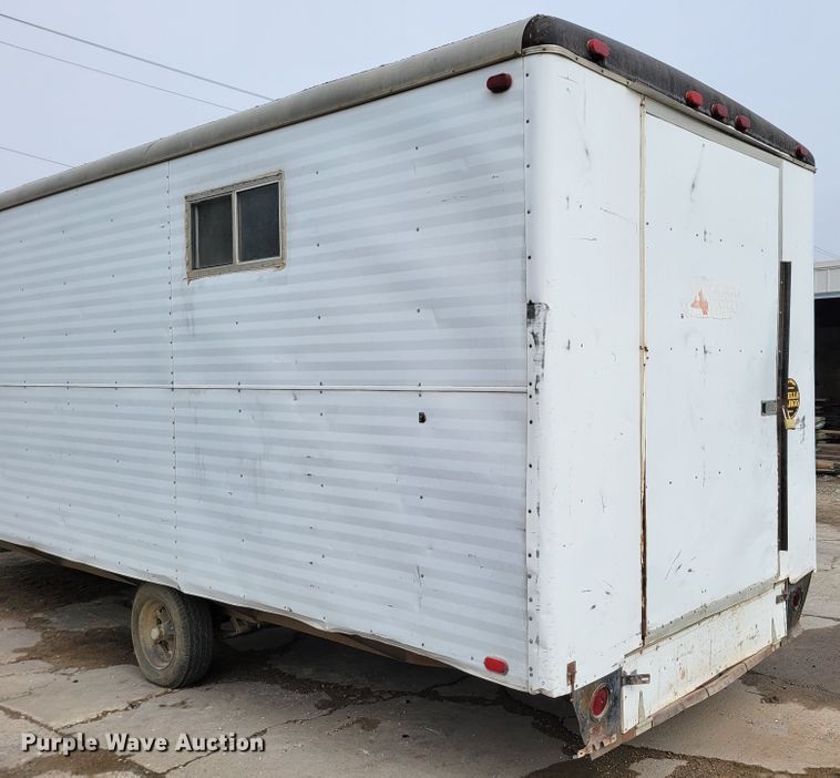 image for item DN7333 1988 Wells Cargo  office trailer
