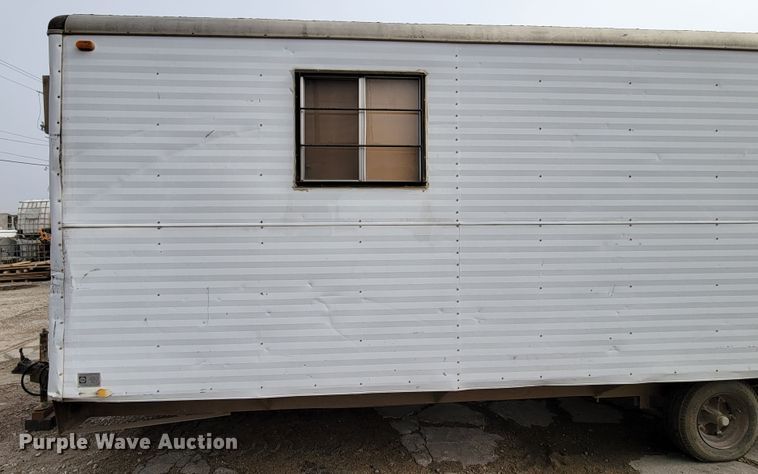 image for item DN7333 1988 Wells Cargo  office trailer
