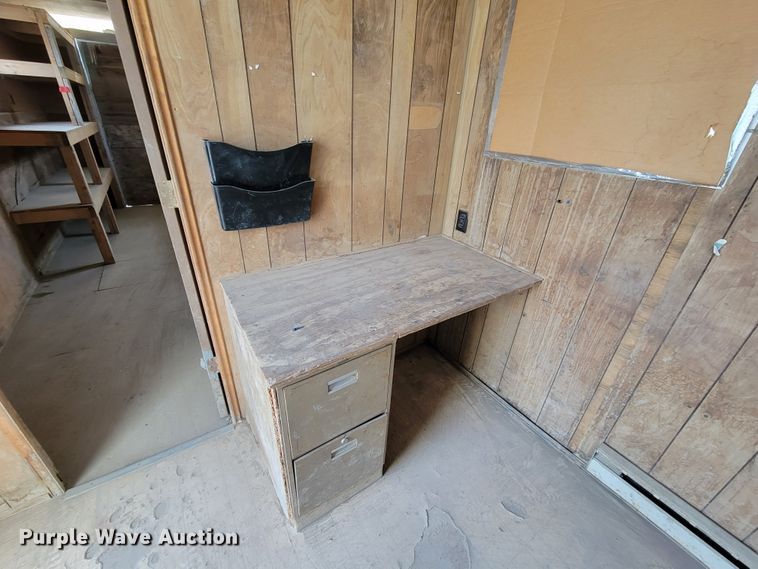 image for item DN7333 1988 Wells Cargo  office trailer