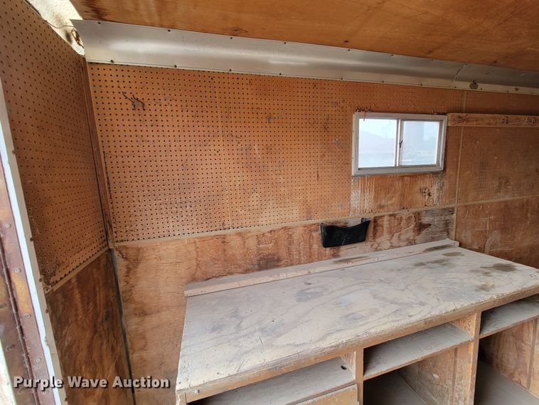 image for item DN7333 1988 Wells Cargo  office trailer