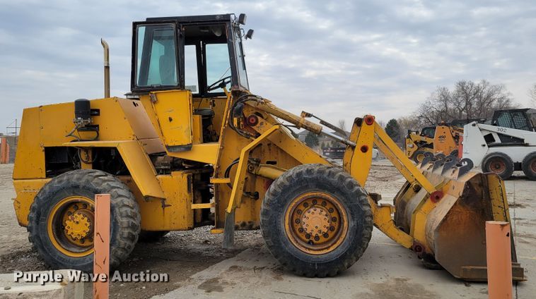 image for item DN7335 1973 Case W20  wheel loader