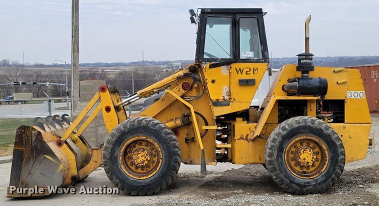 image for item DN7335 1973 Case W20  wheel loader