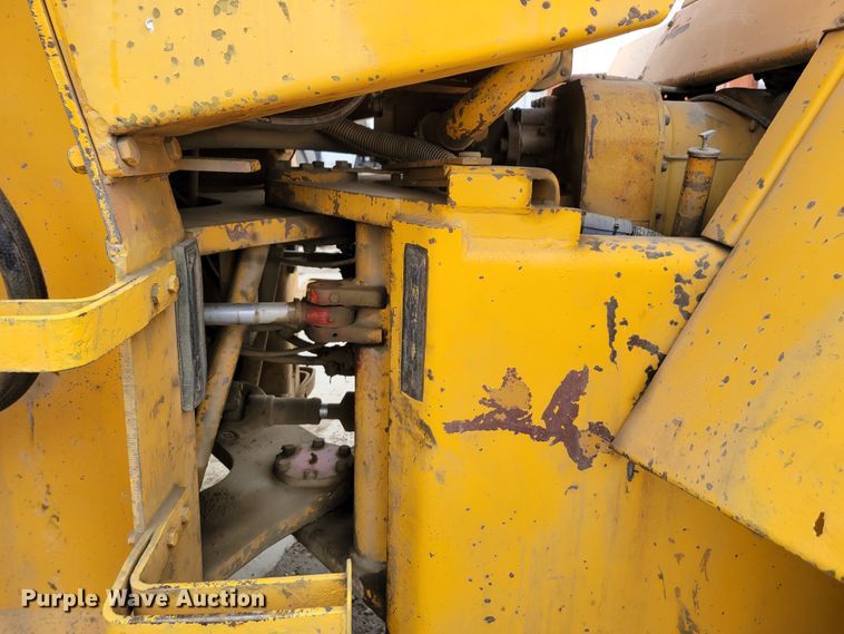 image for item DN7335 1973 Case W20  wheel loader