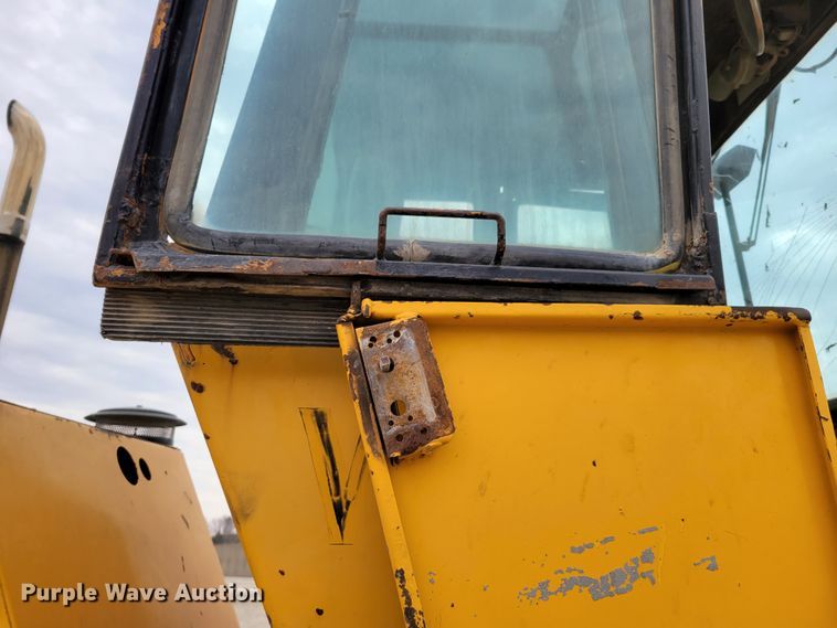 image for item DN7335 1973 Case W20  wheel loader