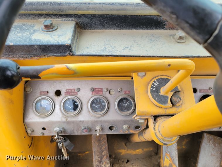 image for item DN7335 1973 Case W20  wheel loader