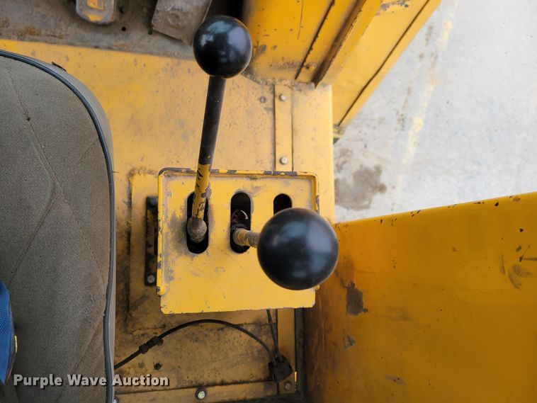 image for item DN7335 1973 Case W20  wheel loader