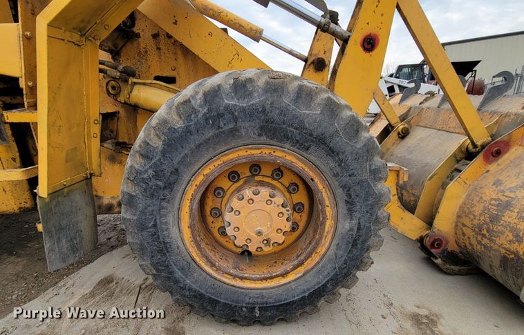 image for item DN7335 1973 Case W20  wheel loader