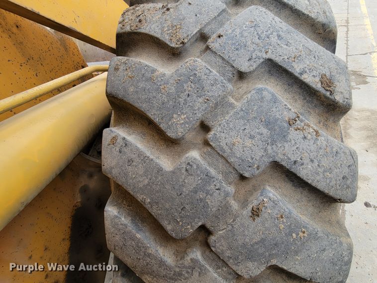 image for item DN7335 1973 Case W20  wheel loader