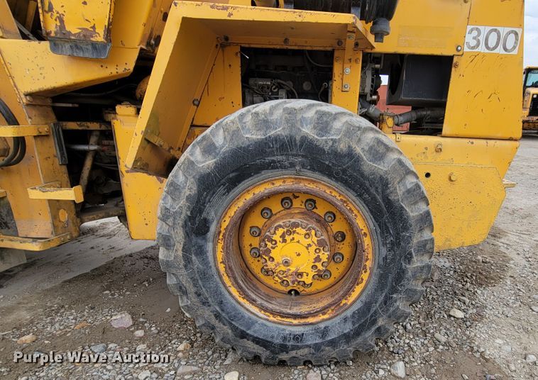 image for item DN7335 1973 Case W20  wheel loader