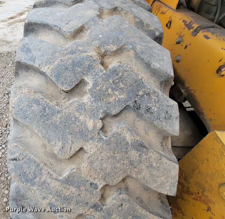 image for item DN7335 1973 Case W20  wheel loader