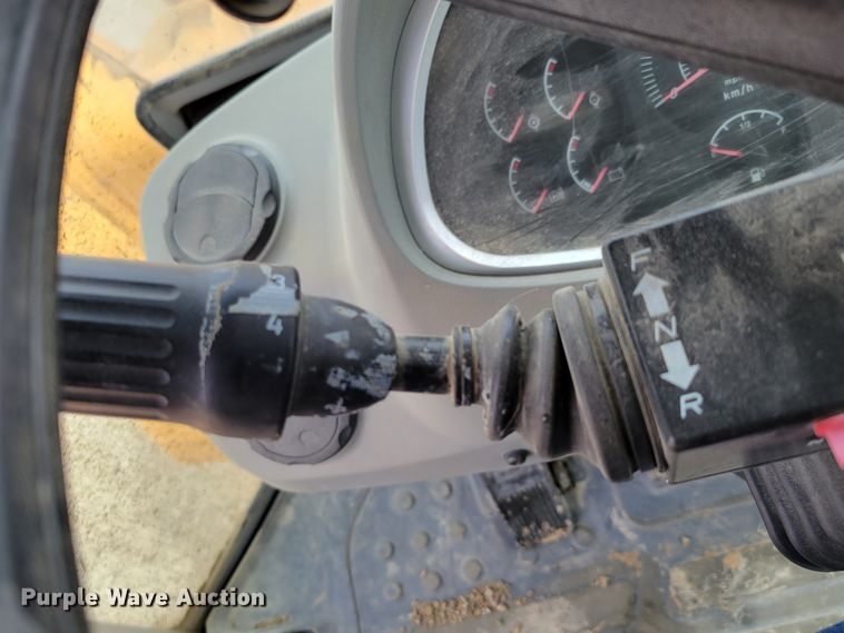 image for item DN7336 2006 Hyundai HL760 XTD-7  wheel loader