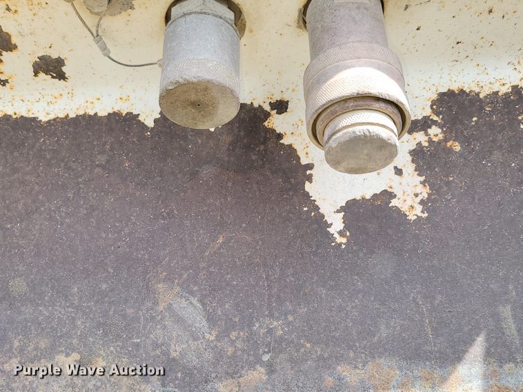 image for item DN7337 1995 Bobcat 953  skid steer loader