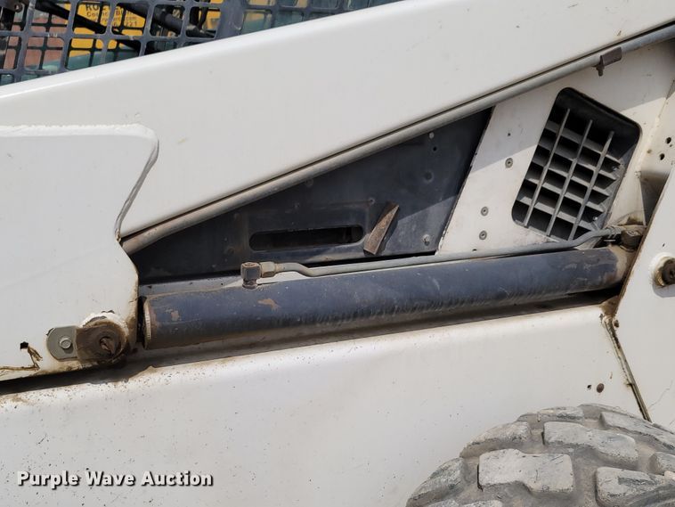 image for item DN7337 1995 Bobcat 953  skid steer loader