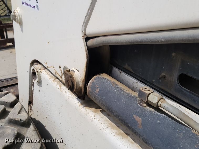 image for item DN7337 1995 Bobcat 953  skid steer loader