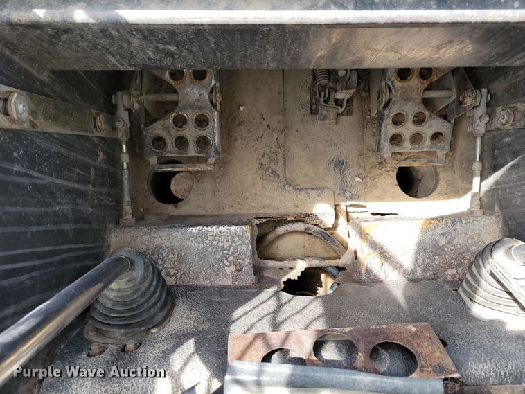 image for item DN7337 1995 Bobcat 953  skid steer loader