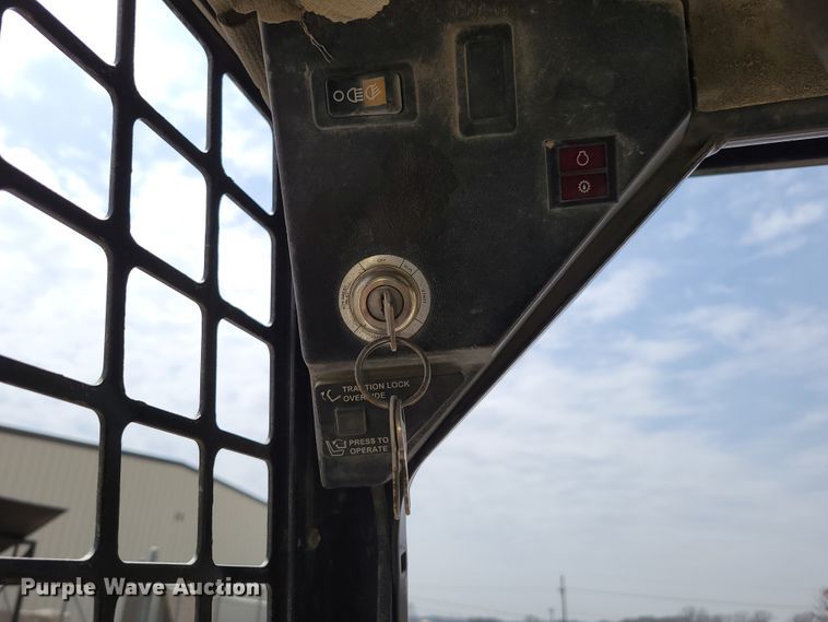 image for item DN7337 1995 Bobcat 953  skid steer loader