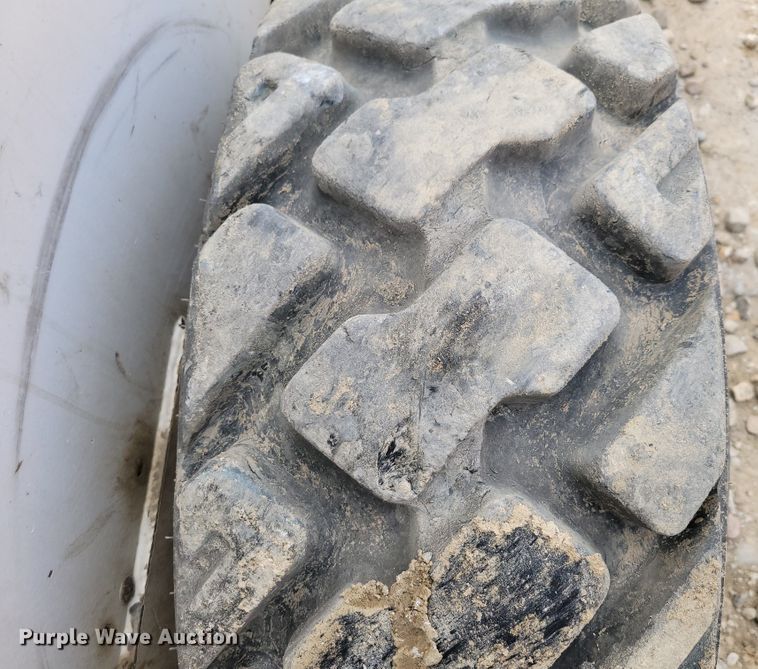 image for item DN7337 1995 Bobcat 953  skid steer loader