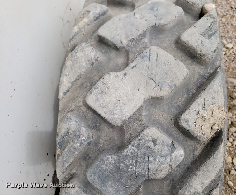 image for item DN7337 1995 Bobcat 953  skid steer loader