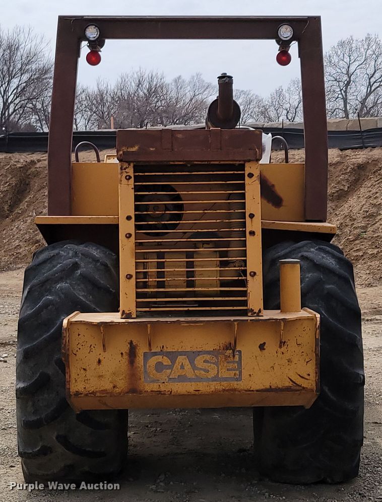 image for item DN7338 1989 Case W1402 PD  single drum roller