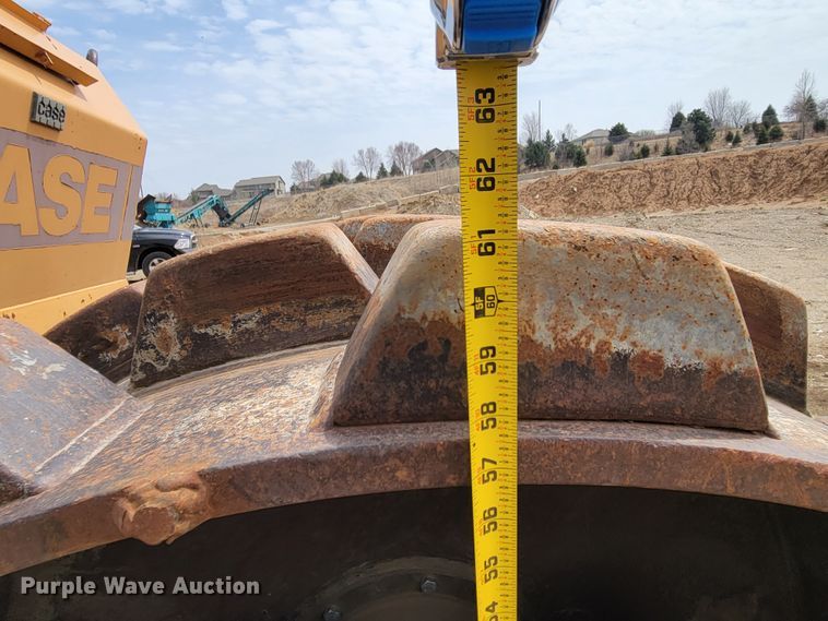 image for item DN7338 1989 Case W1402 PD  single drum roller