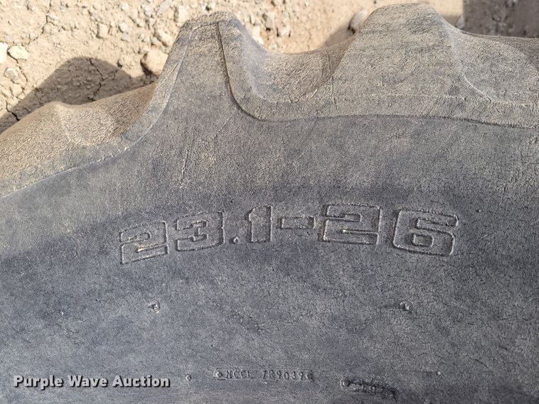 image for item DN7338 1989 Case W1402 PD  single drum roller