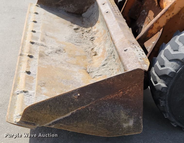 image for item DN7340 Case 450  skid steer loader