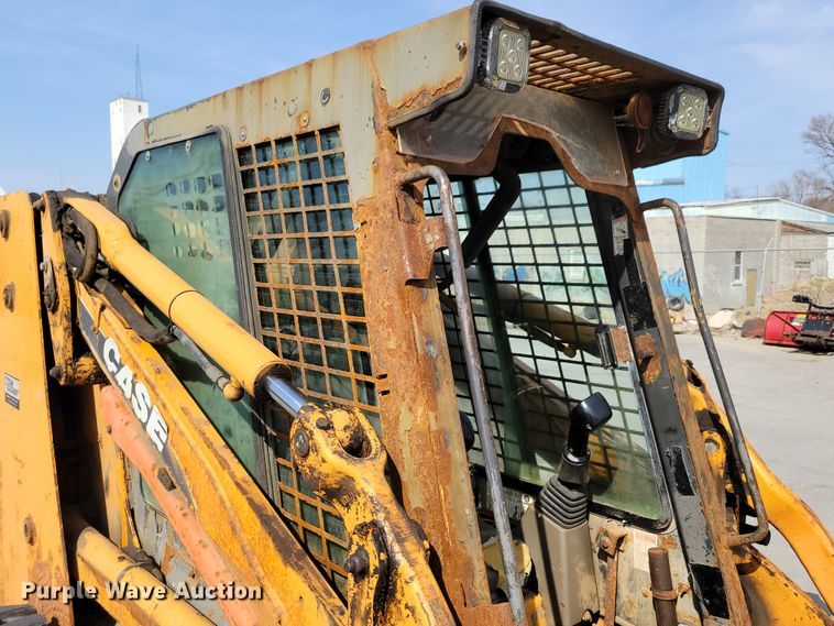 image for item DN7340 Case 450  skid steer loader