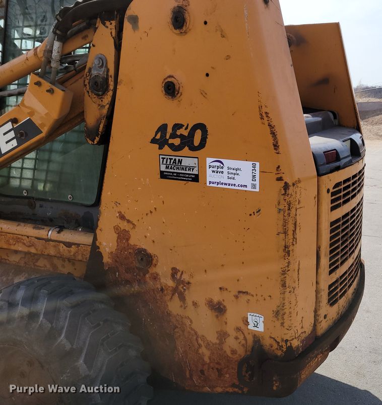 image for item DN7340 Case 450  skid steer loader