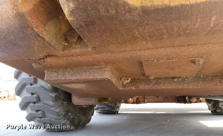 image for item DN7340 Case 450  skid steer loader