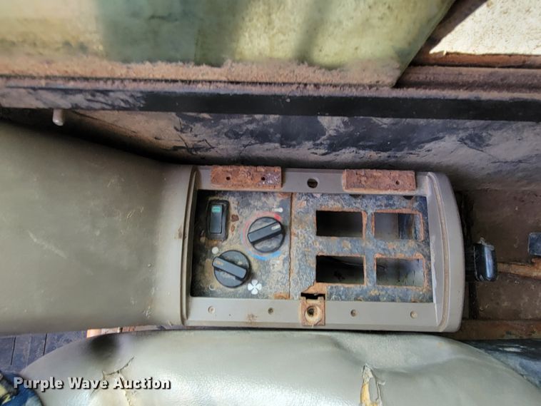 image for item DN7340 Case 450  skid steer loader