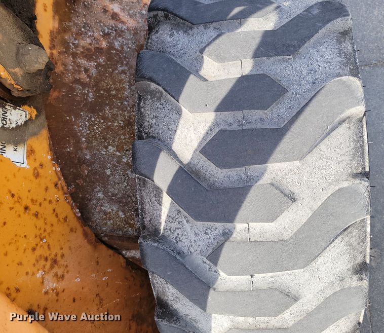 image for item DN7340 Case 450  skid steer loader