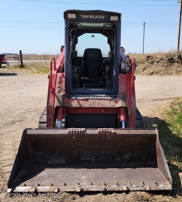 image for item DN7354 2016 Takeuchi TL10  tracked skid steer loader
