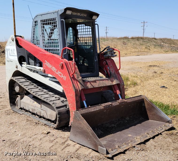 image for item DN7354 2016 Takeuchi TL10  tracked skid steer loader