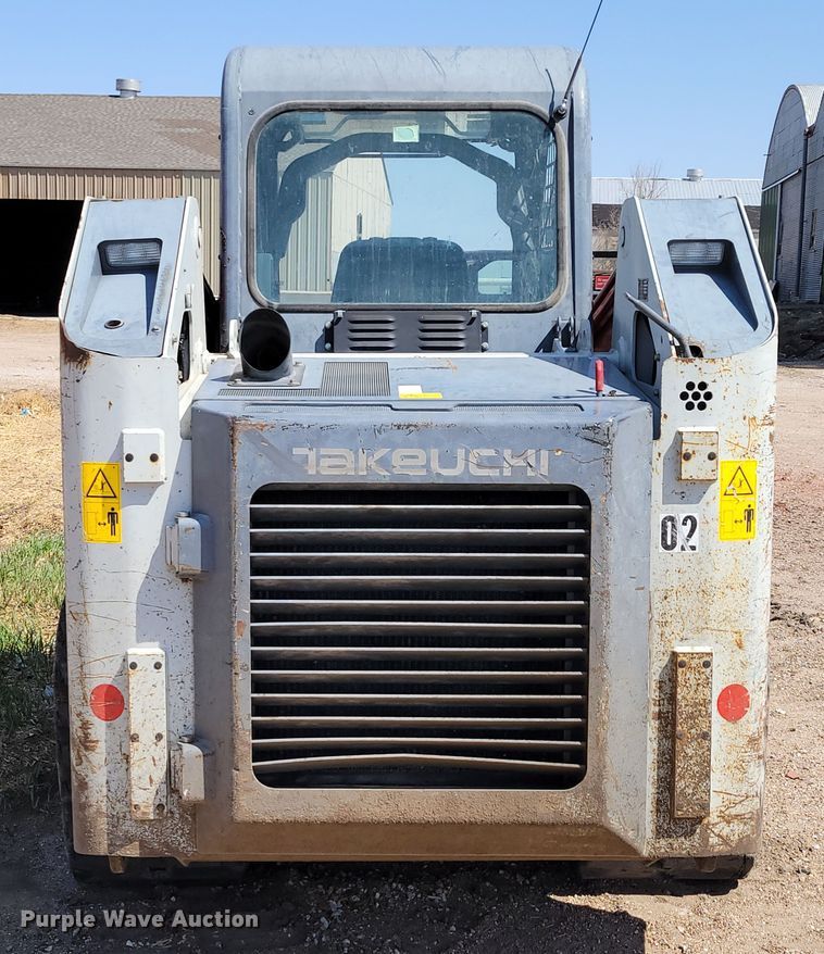 image for item DN7354 2016 Takeuchi TL10  tracked skid steer loader