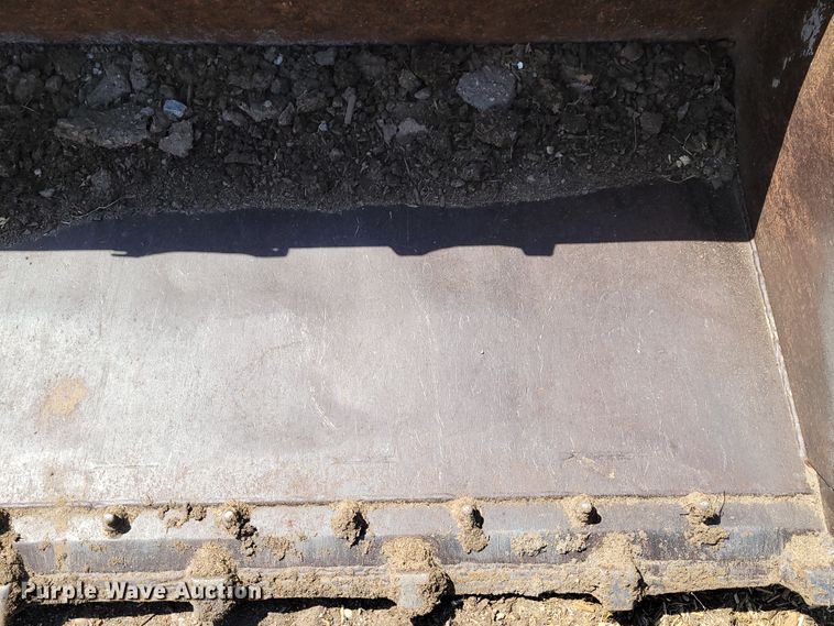 image for item DN7354 2016 Takeuchi TL10  tracked skid steer loader