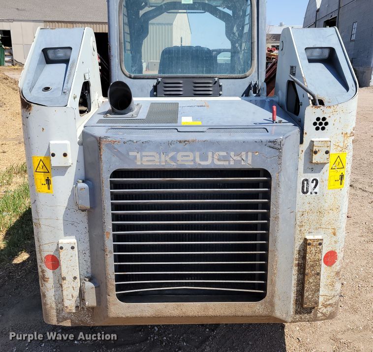 image for item DN7354 2016 Takeuchi TL10  tracked skid steer loader