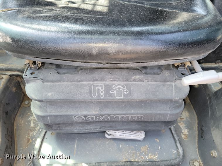 image for item DN7354 2016 Takeuchi TL10  tracked skid steer loader