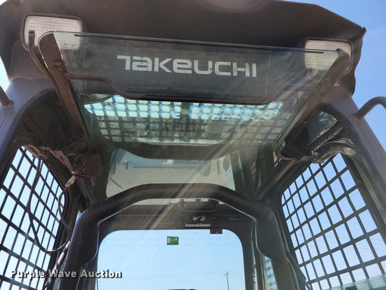 image for item DN7354 2016 Takeuchi TL10  tracked skid steer loader